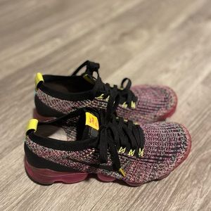 Nike Vapormax Multi Colored Size 8.5